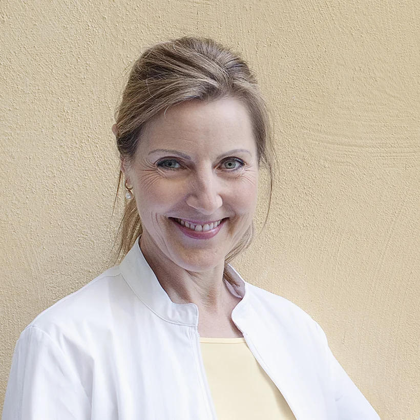 Yolanda Pinke, Kosmetikerin in Bremgarten